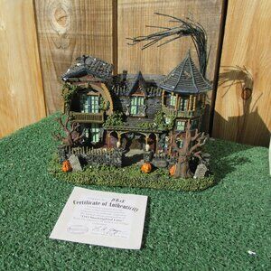 Hawthorne Village The Munsters 1313 Mockingbird Lane House Numbered COA 2004